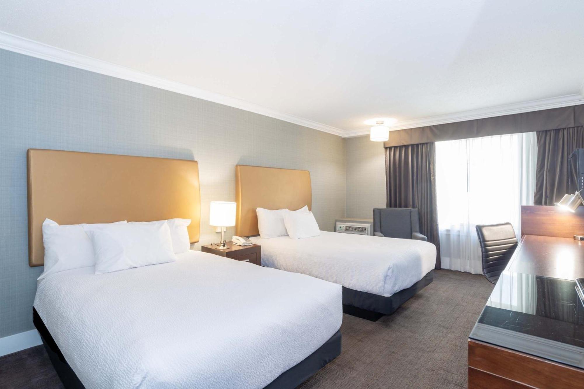 Sandman Hotel Βερνόν Εξωτερικό φωτογραφία